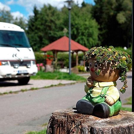 See-Campingpark Neubaeuer See Hotel Luaran gambar